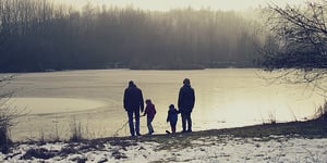 10 Great Activities to Share with Your Grandchildren this Winter